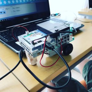 子供にプログラミングを習わせる事にしました。