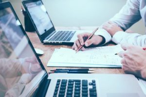 どうやってタッグを組むお店を探すのか？