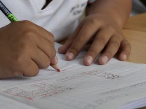 子供の頃からお金の勉強をした方がいいと個人的に思いますが、、、